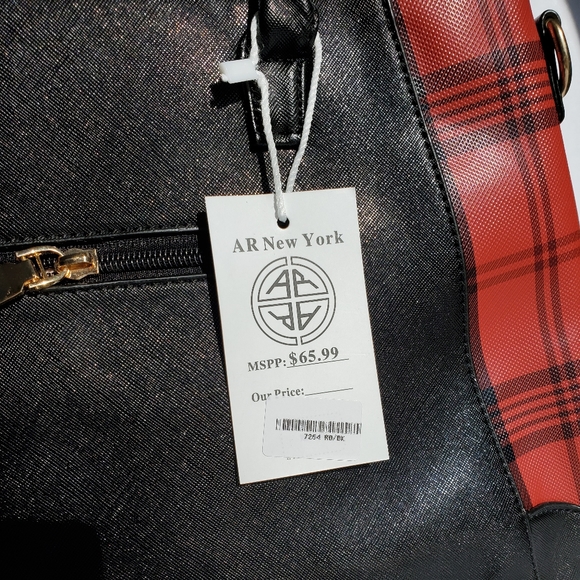 Sold Red & Black plaid satchel - Picture 4 of 5